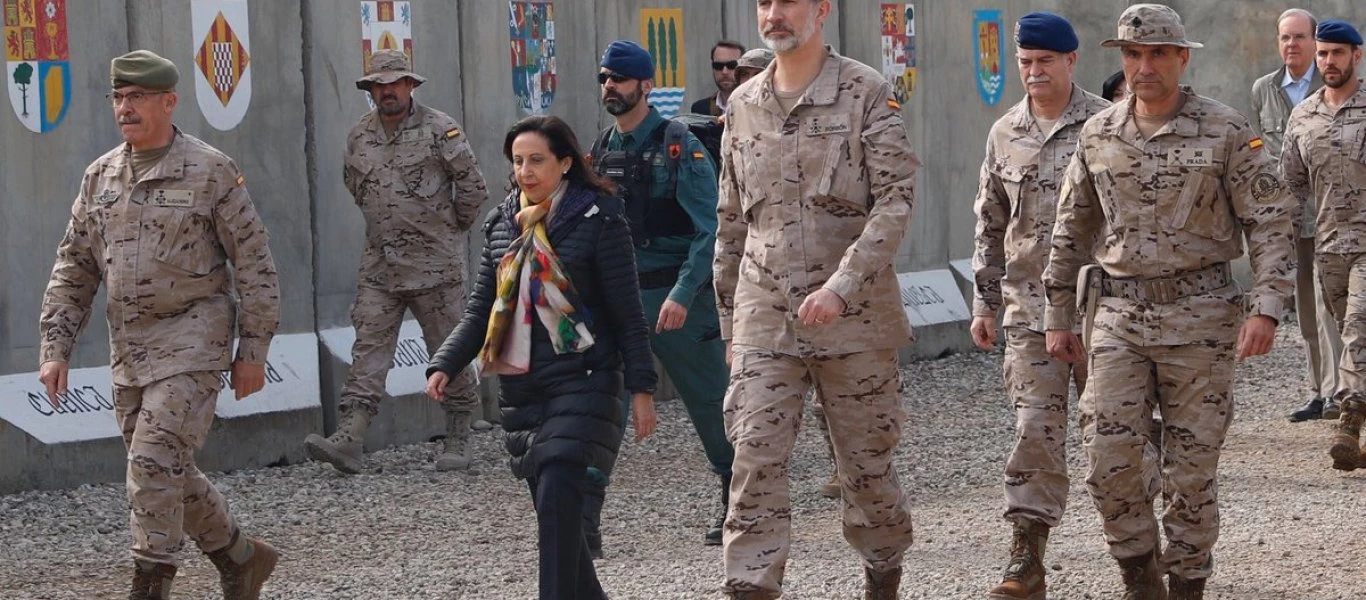 Ισπανίδα υπουργός Άμυνας κατά Μαρόκου: «Παραβιάζει τα σύνορα με χιλιάδες παράνομους μετανάστες»